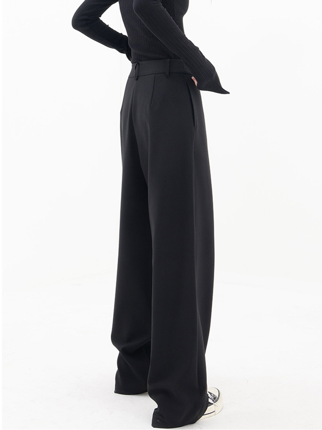 Eva | Urban Baggy Pants