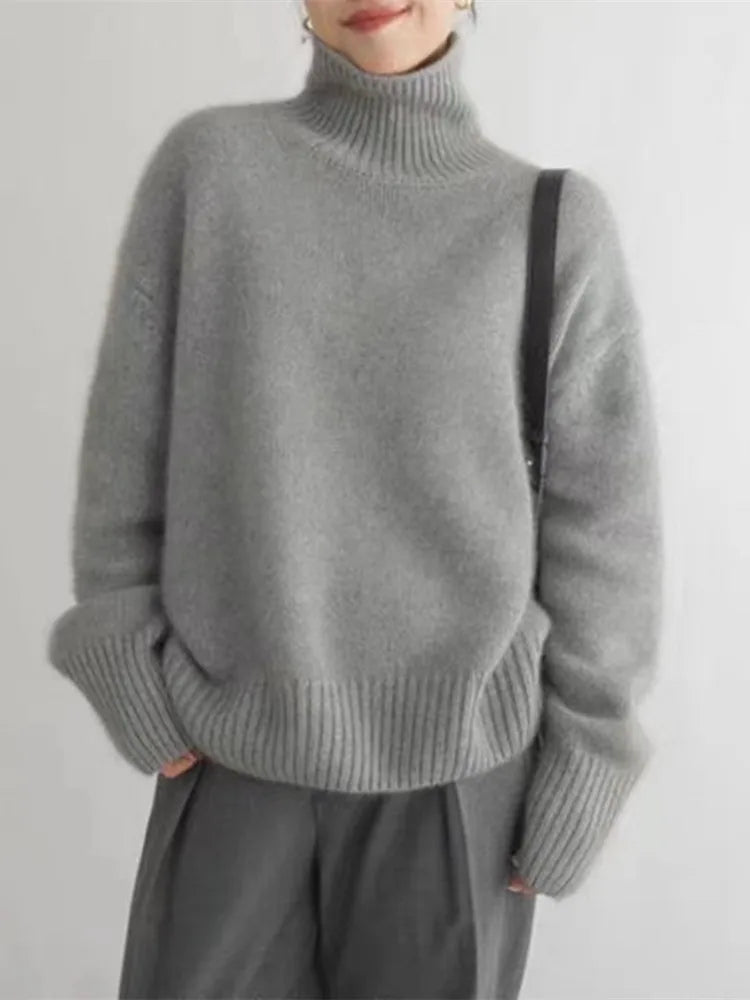 Amara | Luxe Turtleneck